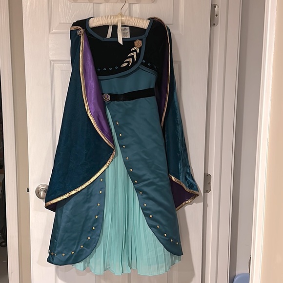 Disney Other - Frozen 2 Queen Anna Coronation Dress with Crown